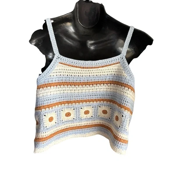 New In Crochet Striped floral Crop Top - Blue, cream , Brown sz M - Picture 10 of 11
